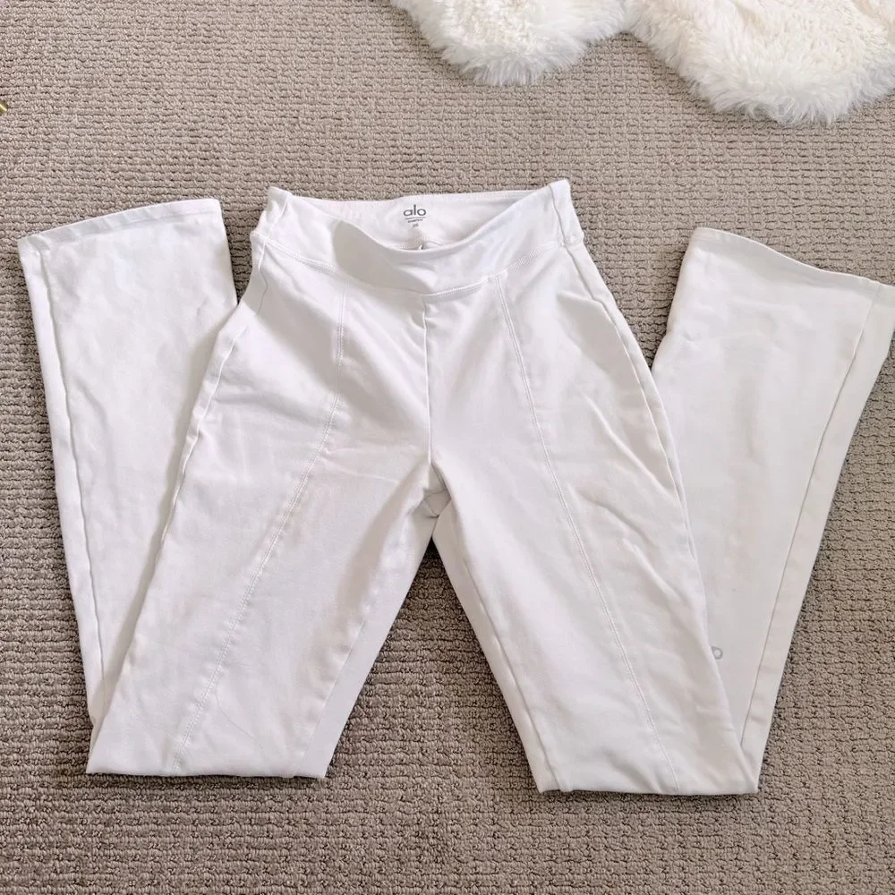 Alo Yoga Flutter Split Hem Flare Leggings XS - White